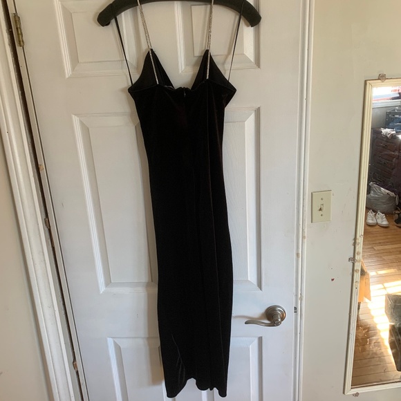 ZARA Velvet low cut, ruching, High slit dress, Xs-Sm - Picture 7 of 8